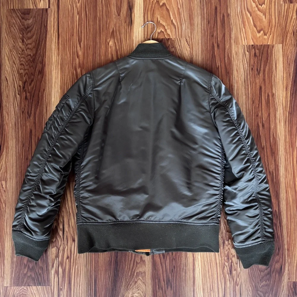 Alpha Industries MA-1 Limited Model Military Bomber Jacket
Space Gray Size S - Picture 2 of 8